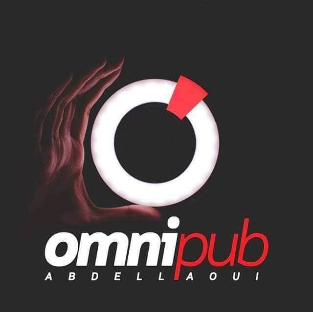 logo omni black